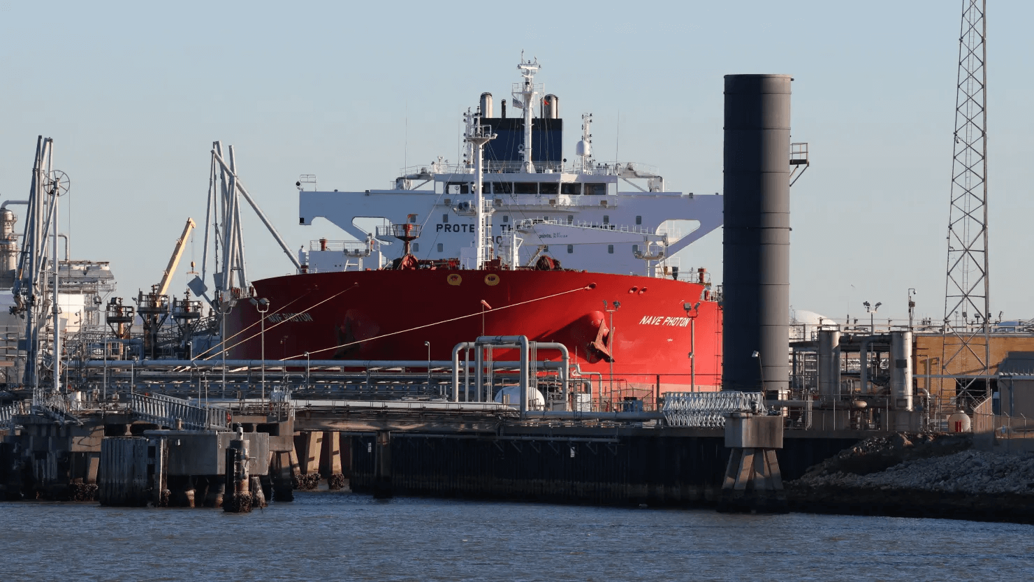 Venezuela Oil Takeover: US Shipment Under Trump Administration